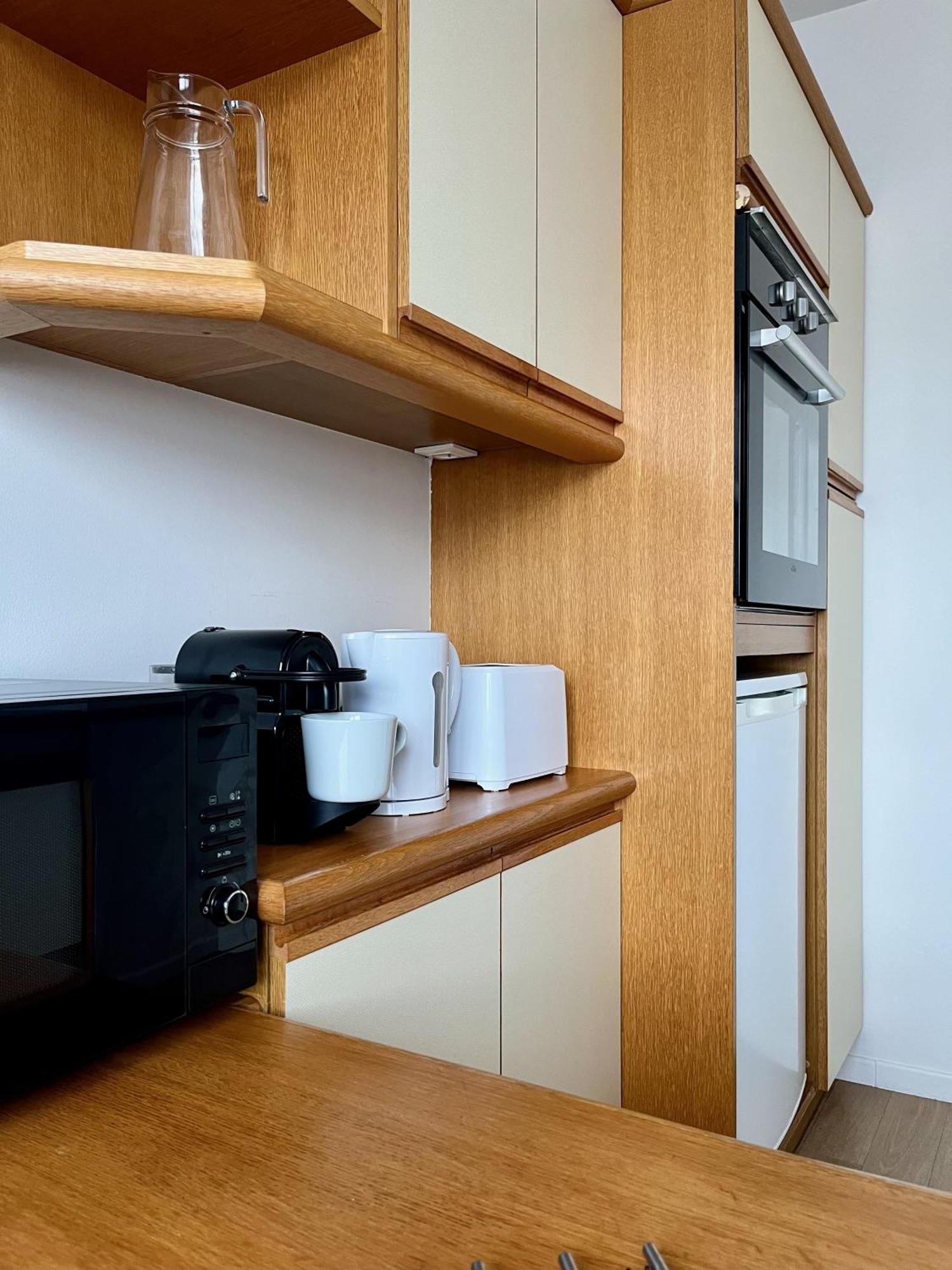 Grand Appartement A Deux Pas De La Vieille Ville Ванн Экстерьер фото