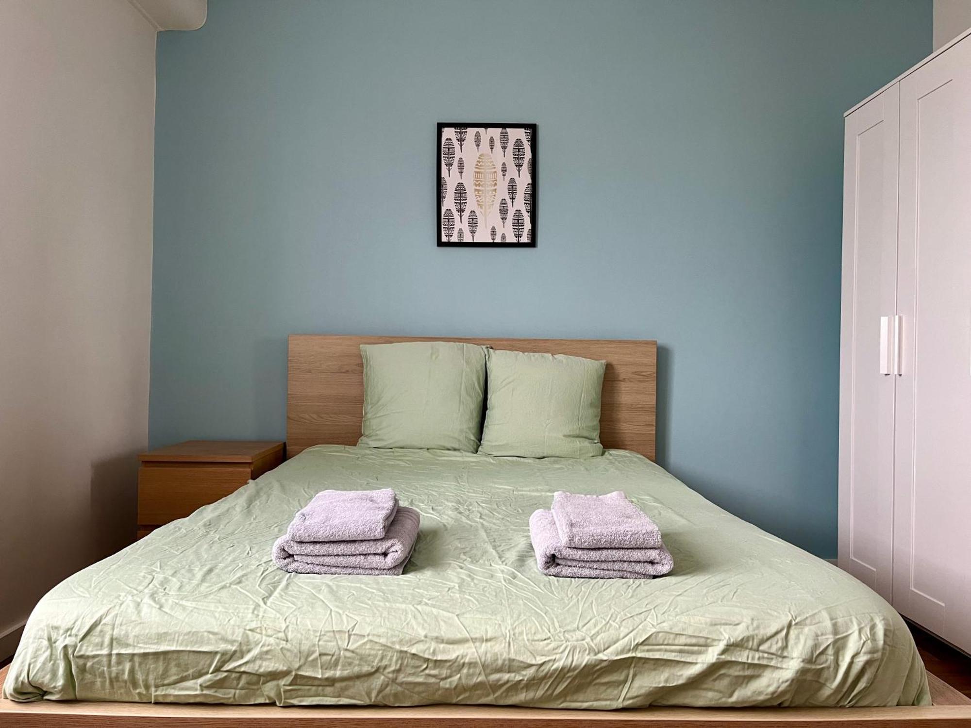 Grand Appartement A Deux Pas De La Vieille Ville Ванн Экстерьер фото
